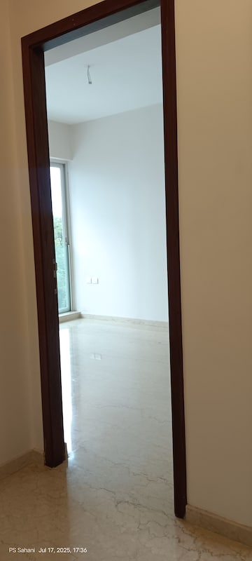 Room in 3 BHK Apartment at Courtyard by Narang Realty and The Wadhwa Group, Pokhran Road No Two – for Sale