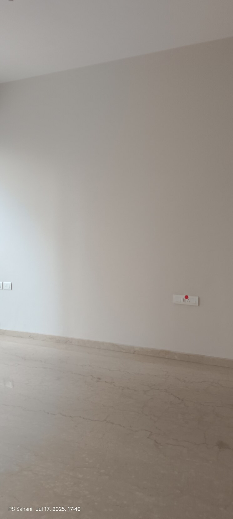 Room, courtyard-by-narang-realty-and-the-wadhwa-group 3 Bedroom 1319 Sq.Ft. Apartment In Pokhran Road No Two Thane 8970119