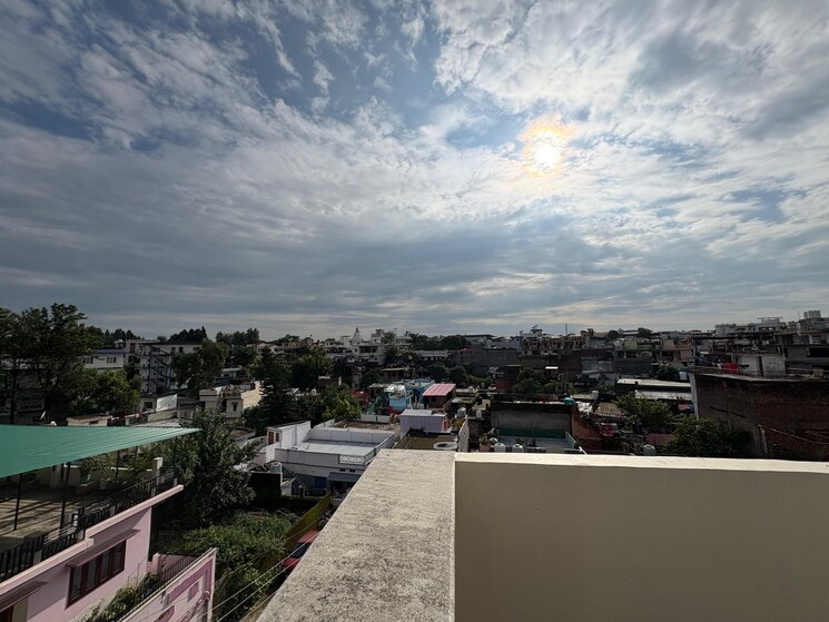 Balcony, sahastradhara road 3 Bedroom 1805 Sq.Ft. Builder Floor In Sahastradhara Road Dehradun 8970104