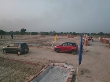  Land – Exterior View View at Raebareli Road - for Sale