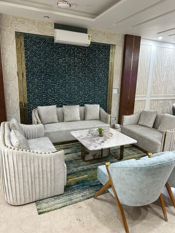 2.5 BHK Builder Floor For Rent in Sector 37