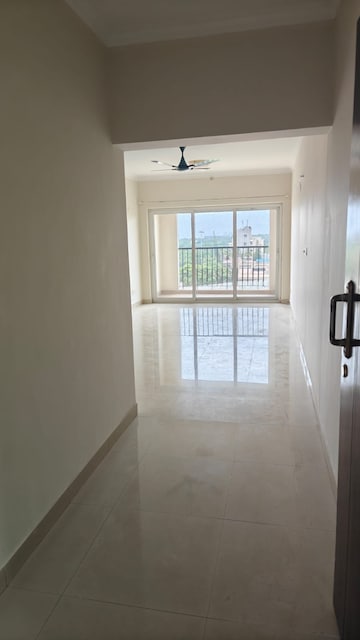 Room in 2 BHK Apartment at Nagarjuna Aster Park, Yelahanka New Town – for Rent