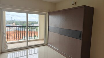 Room in 2 BHK Apartment at Nagarjuna Aster Park, Yelahanka New Town – for Rent