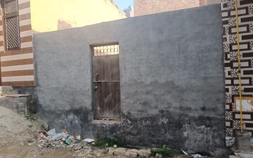 Plot For Sale in Dlf Ankur Vihar