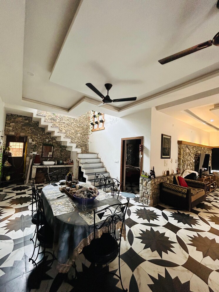 Gym, sahastradhara road 2 Bedroom 1505 Sq.Ft. Builder Floor In Sahastradhara Road Dehradun 8970170