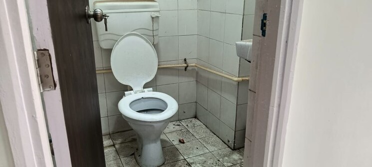 Bathroom, haware-infotech-park Commercial Office Space 800 Sq.Ft. In Vashi Sector 30a Navi Mumbai 8970189