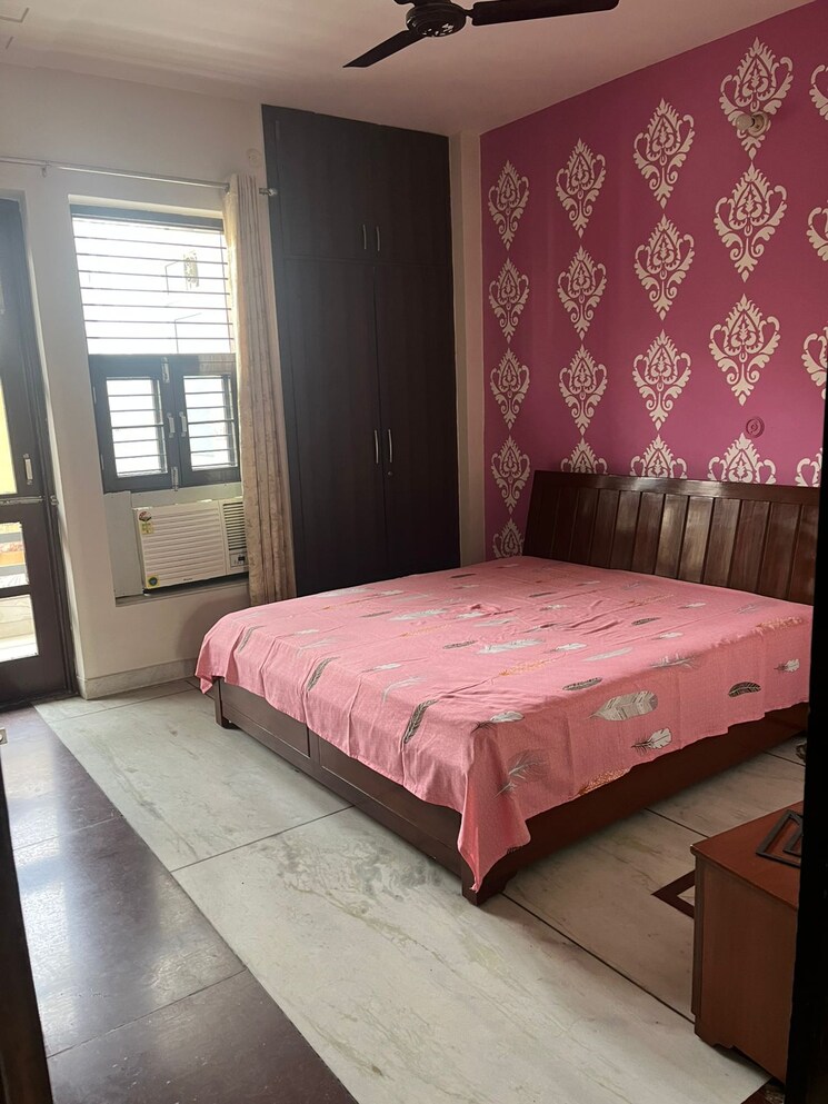 Bedroom, sector 38 3 Bedroom 2000 Sq.Ft. Builder Floor In Sector 38 Gurgaon 8970244