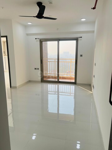 Room in 2 BHK Apartment at Bramhacorp The Collection, Kalyani Nagar – for Rent
