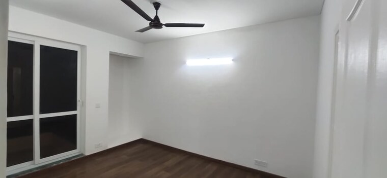 Room, bptp-parkland-pride-phase-2 4 Bedroom 2040 Sq.Ft. Apartment In Sector 77 Faridabad 8970272