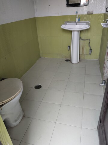 Bathroom in 2 BHK Builder Floor at Sector 56 – for Rent