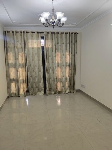 Room in 2 BHK Builder Floor at Sector 56 – for Rent