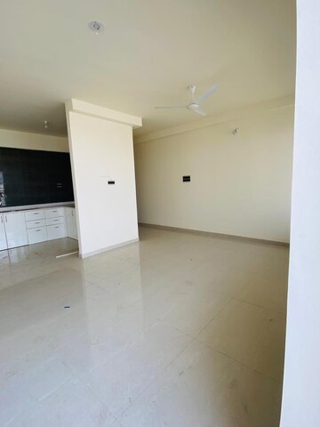 Room in 3 BHK Apartment at Pharande Puneville, Punawale – for Rent