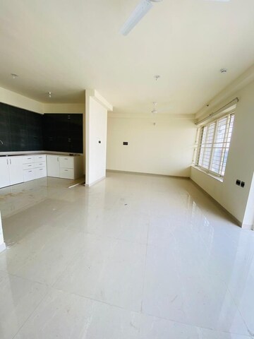 Room in 3 BHK Apartment at Pharande Puneville, Punawale – for Rent
