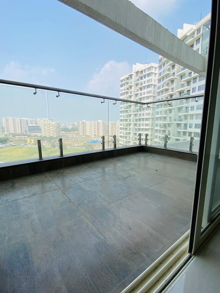 Balcony, pharande-puneville 3 Bedroom 1172 Sq.Ft. Apartment In Punawale Pune 8970281