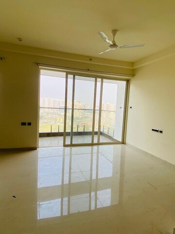 Room in 3 BHK Apartment at Pharande Puneville, Punawale – for Rent