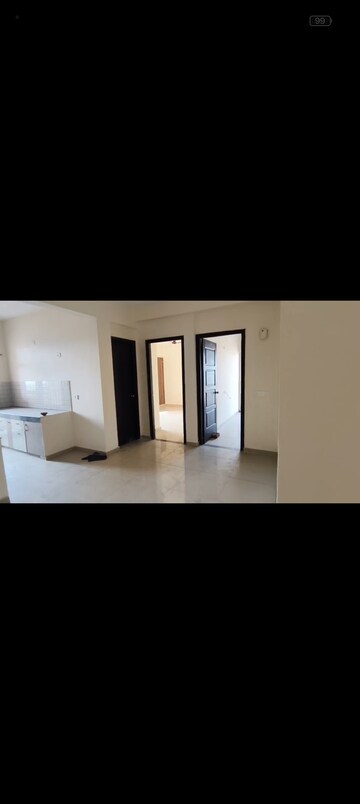 Room in 3 BHK Apartment at Landcraft Golf Links, Pandav Nagar – for Sale