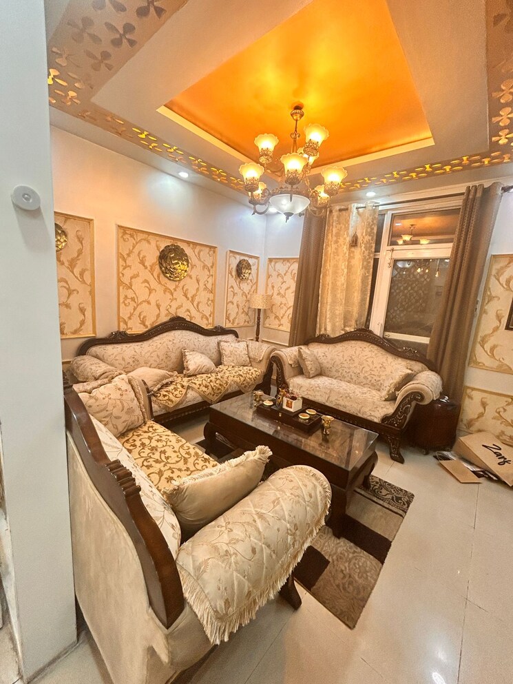 Living Room, gaur-city-1st-avenue 4 Bedroom 1855 Sq.Ft. Apartment In Sector 4 Greater Noida Greater Noida 8970362