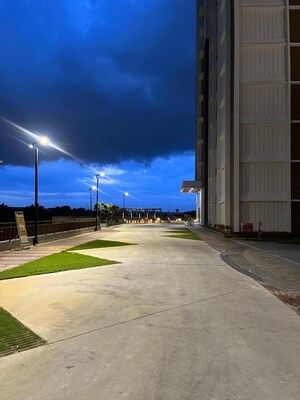 Parking in 3 BHK Apartment at Aurobindo The Regent, Kondapur – for Sale