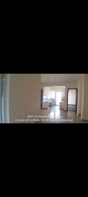 Room in 3 BHK Apartment at Land Craft Golf Links Apartment Phase 2, Pandav Nagar – for Sale
