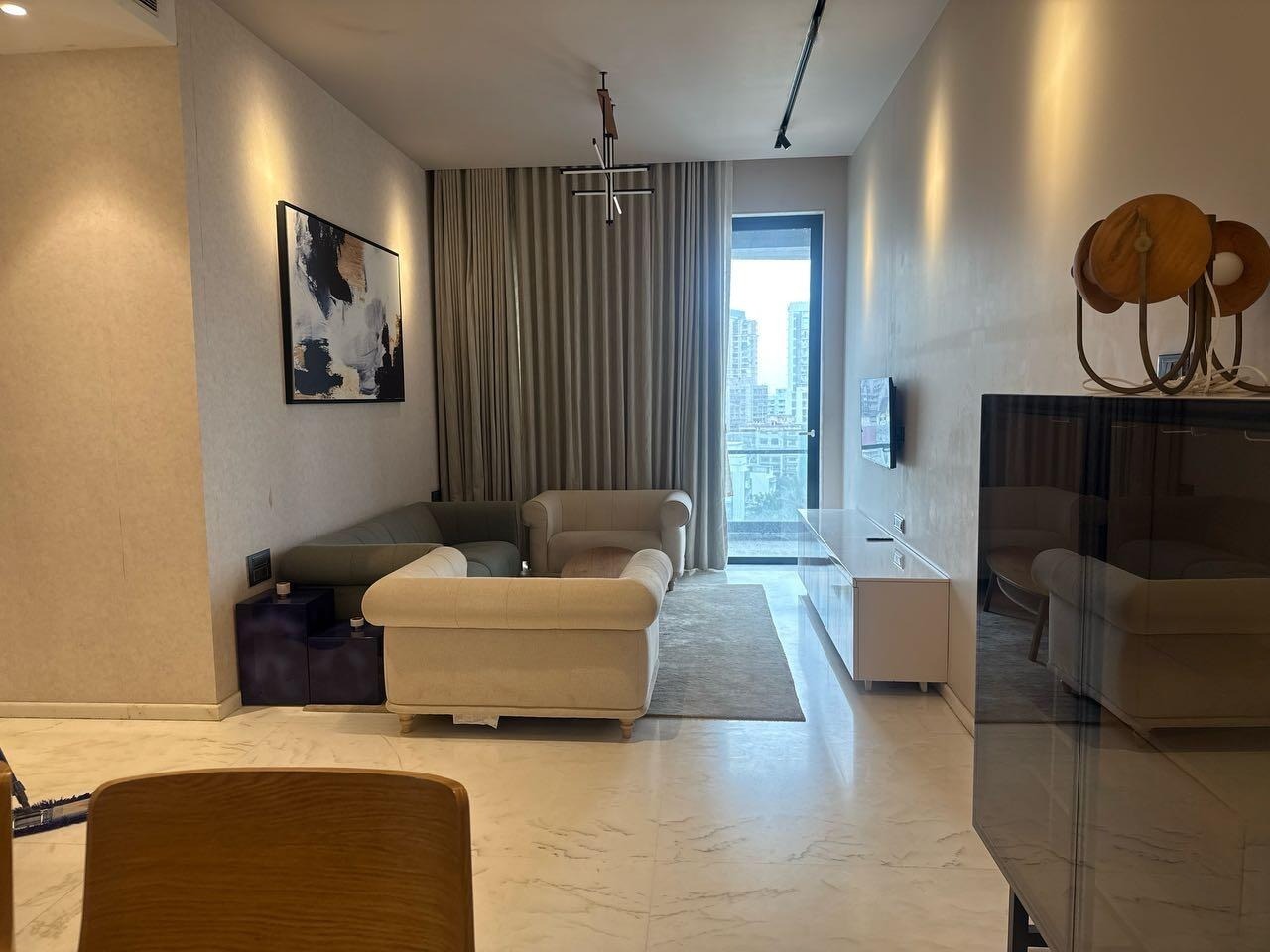 3 BHK + Servant Room Apartment For Sale in Prabhadevi CHS