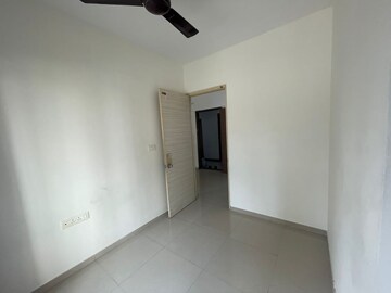 Room in 1 BHK Apartment at Alliance Fortuna Blue, Lower Parel – for Rent