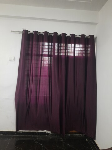 Furnished Amenities in  Pg at Sector 63a – for Rent
