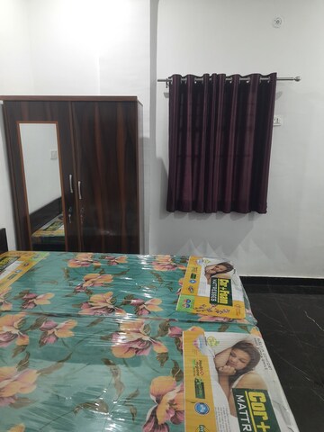  Pg – Exterior View View at Sector 63a - for Rent