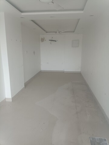  Shop For Rent in Sarvome Shree Homes, Sector 45