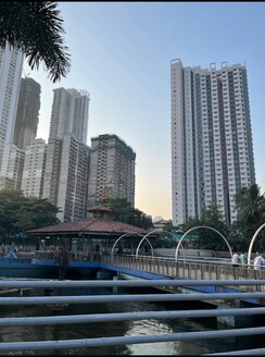 2 BHK Apartment For Sale in Omkar Signet
