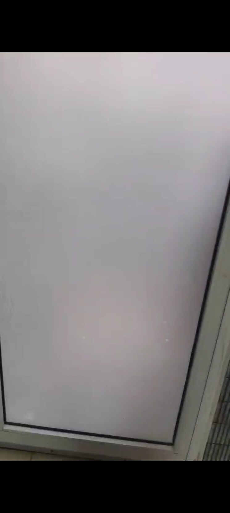 Room, landcraft-golf-links 3 Bedroom 1600 Sq.Ft. Apartment In Pandav Nagar Ghaziabad 8970524