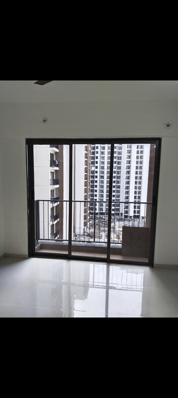 2 BHK Apartment For Rent in Runwal My City Phase II Cluster 05, Dombivli East
