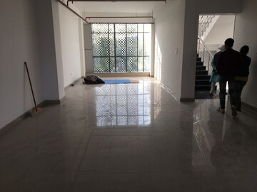 Room in  Office Space at Sector 63 – for Rent