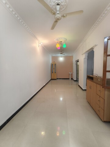 Room in 2 BHK Builder Floor at Hsr Layout – for Rent