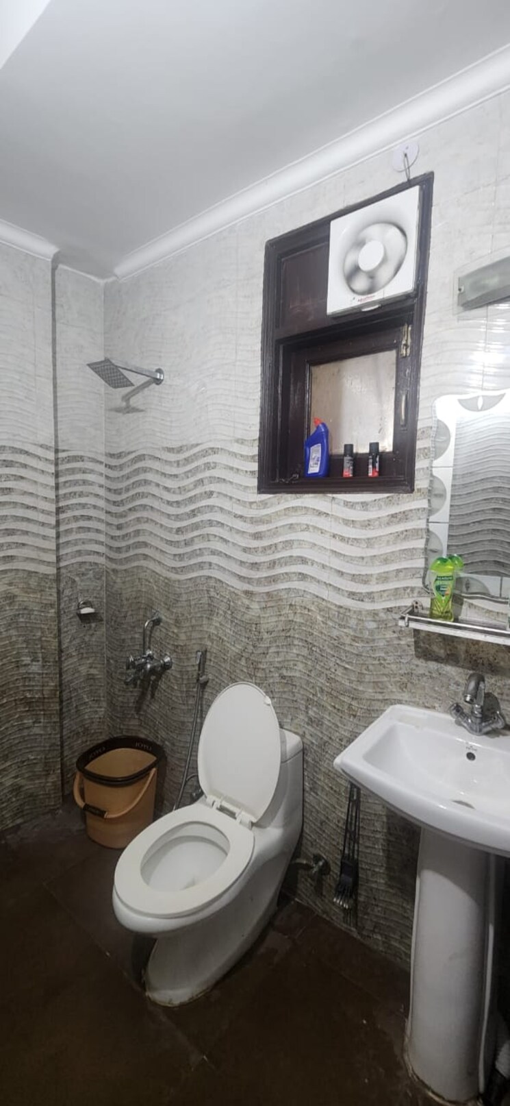 Bathroom, saket 2 Bedroom 950 Sq.Ft. Builder Floor In Saket Delhi 8970599