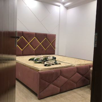 Bedroom in 3 BHK Apartment at Palm Residency Chhatarpur, Rajpur Khurd Extension – for Rent
