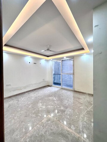 Room in 3 BHK Builder Floor at New Industrial Township – for Sale