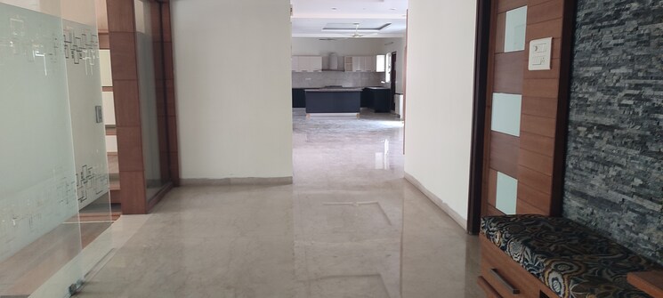 Living Room, banjara hills 4 Bedroom 4000 Sq.Ft. Apartment In Banjara Hills Hyderabad 8970638