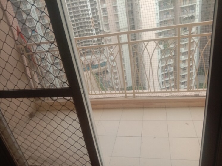 Balcony, mahagun-mywoods 3 Bedroom 1225 Sq.Ft. Apartment In Sector 16c Greater Noida Greater Noida 8970652