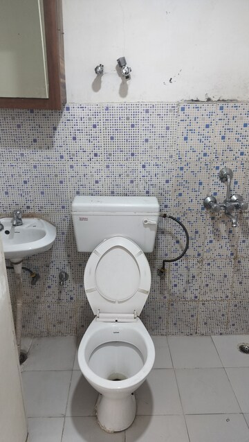 Bathroom in 2 BHK Apartment at Suncity Avenue 102, Sector 102 – for Rent