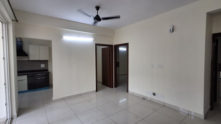 Room, high ground 3 Bedroom 1705 Sq.Ft. Apartment In High Ground Zirakpur 8970700