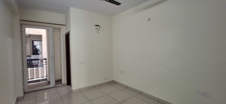 Room, high ground 3 Bedroom 1705 Sq.Ft. Apartment In High Ground Zirakpur 8970700