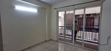 Room in 3 BHK Apartment at High Ground – for Rent