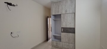 Furnished Amenities in 3 BHK Apartment at High Ground – for Rent