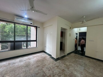Room in 1 BHK Apartment at Hiranandani Estate Leonardo, Ghodbunder Road – for Rent