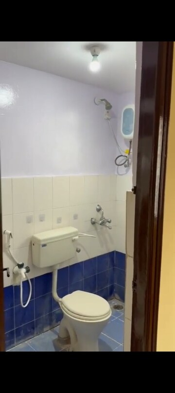 Bathroom in 3 BHK Apartment at India Platinum City, Yeshwanthpur – for Rent