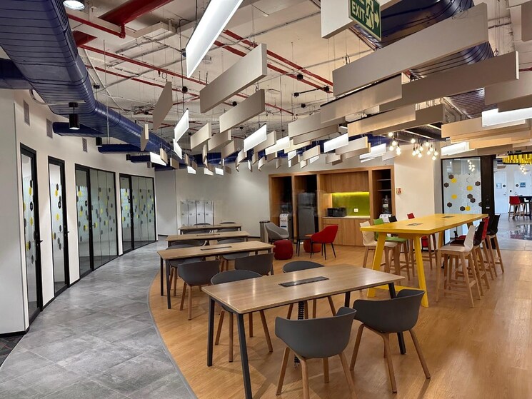 Gym, wakadewadi Commercial Office Space 4100 Sq.Ft. In Wakadewadi Pune 8970721