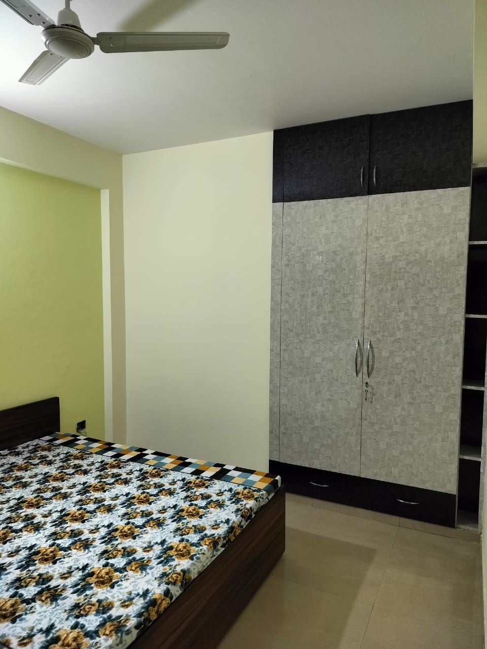 2 BHK Apartment For Rent in ROF Aalayas