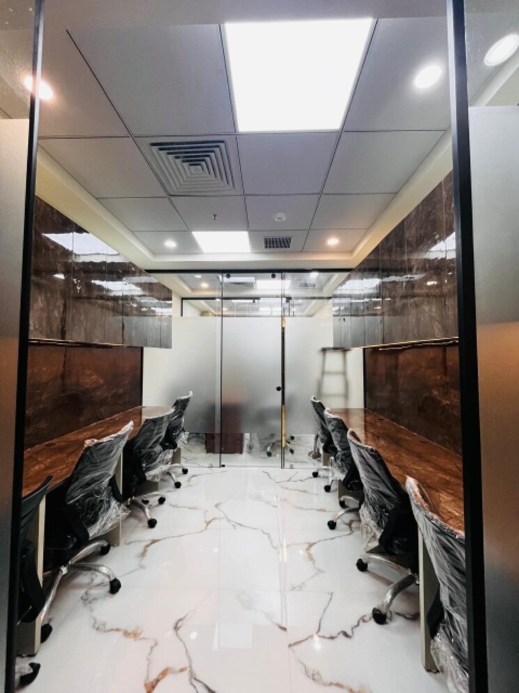 Team Area, logix-cyber-park Commercial Office Space 2900 Sq.Ft. In Sector 62 Noida 8970800