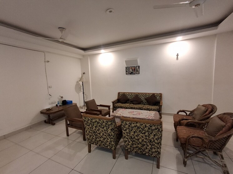 Living Room, highland-park-chandigarh 3 Bedroom 1580 Sq.Ft. Apartment In Bhabat Zirakpur 8970795