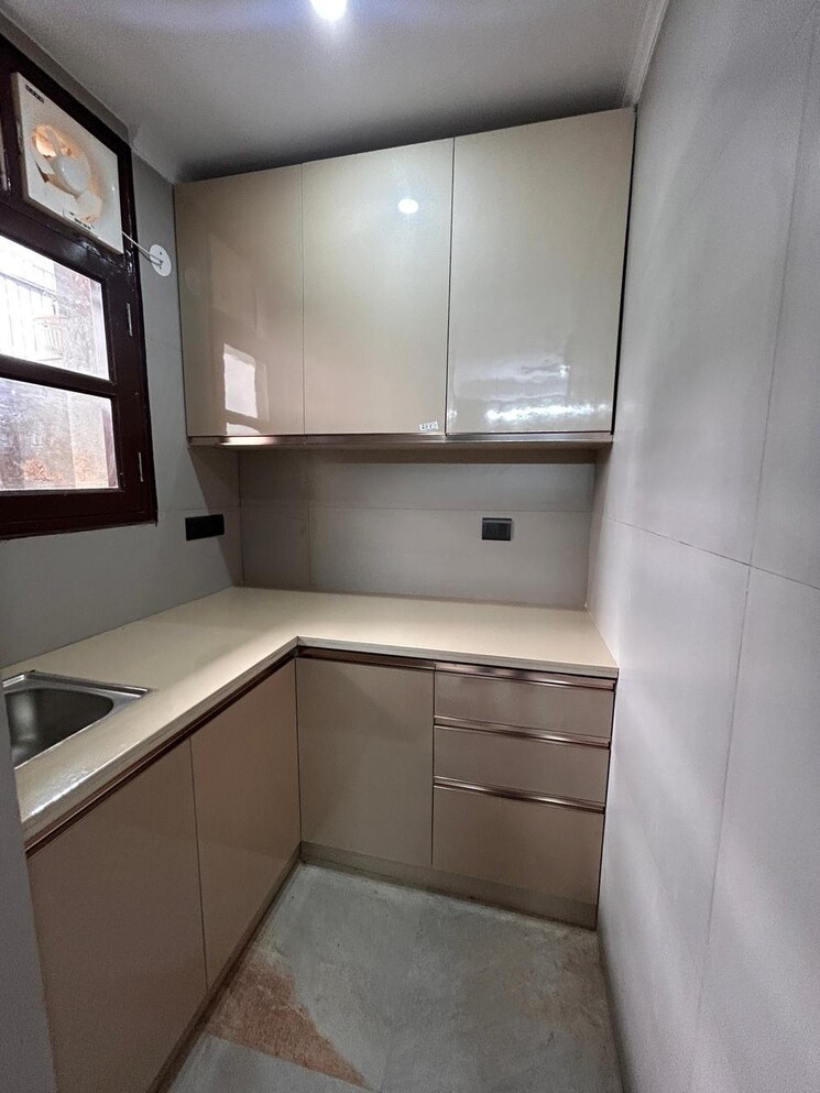 Kitchen, aez-aloha 1 RK 450 Sq.Ft. Builder Floor In Sector 57 Gurgaon 8970820